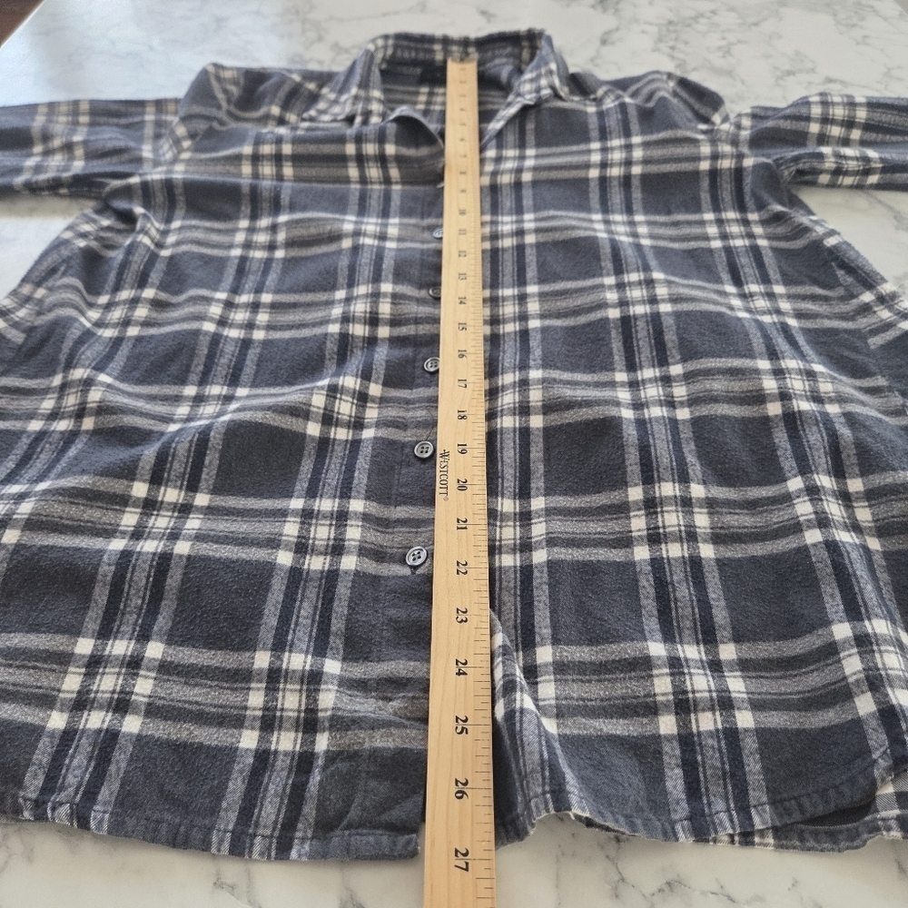 Hatch Black White Plaid Maternity Flannel Size 2 (8-10/M) Button Down Shirt Top - Picture 8 of 11